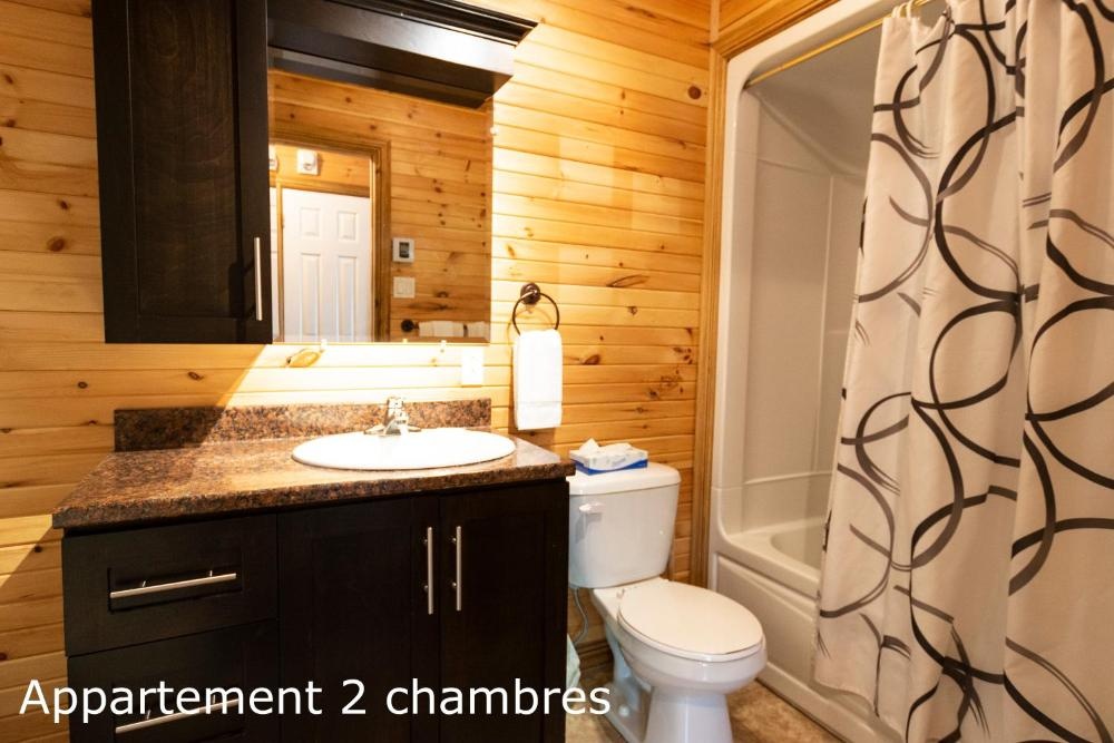 Chalets et Spa Lac Saint-Jean